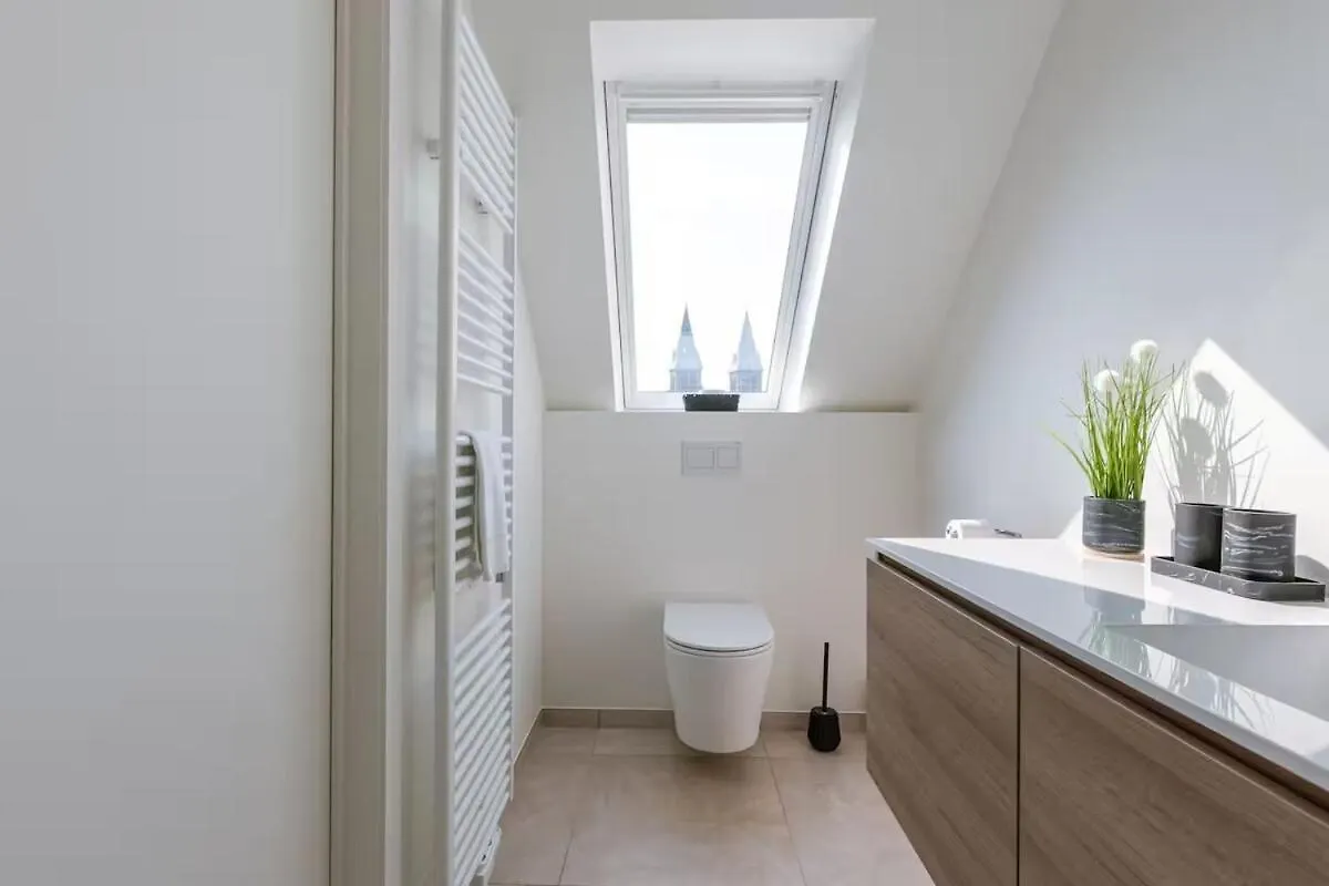 Apartment Ruime, Luxe Duplex Penthouse Met 3 Slaapkamer Ostend